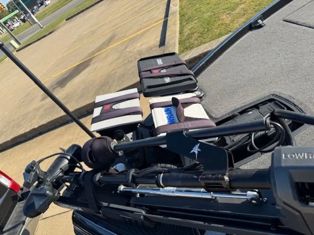 Slide: The Image of Ranger Z520R 2023 - 5