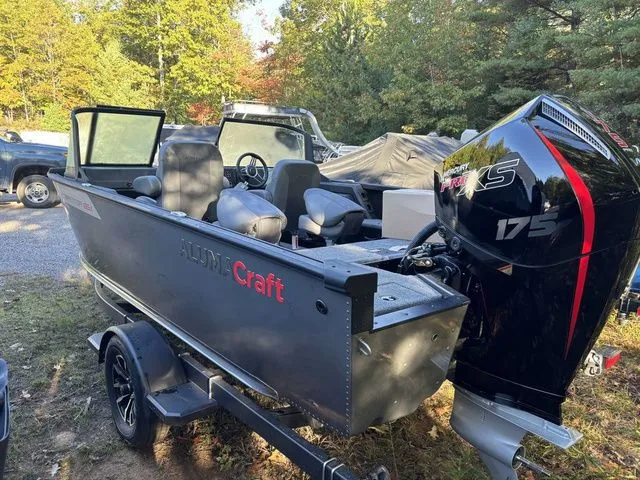 Slide: The Image of Alumacraft Competitor 185X Sport 2026 - 6