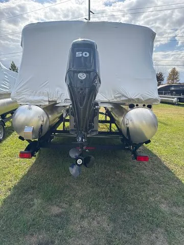 Slide: The Image of Sun Tracker Party Barge 16 2026 - 5