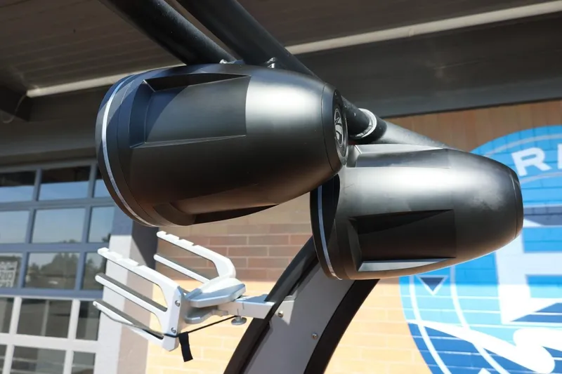 Slide: The Image of 2021 Tigé 21ZX boat speakers and wakeboard rack in close-up view. - 38