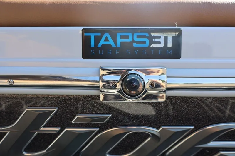 Slide: The Image of 2021 Tigé 21ZX TAPS 3T Surf System with camera detail. - 8