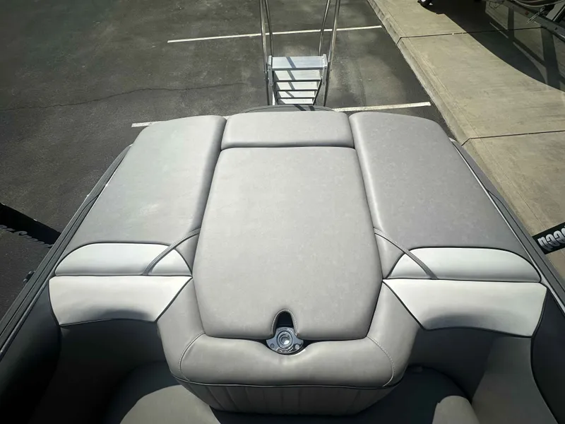 Slide: The Image of Sanger V237SX 2025 - 13