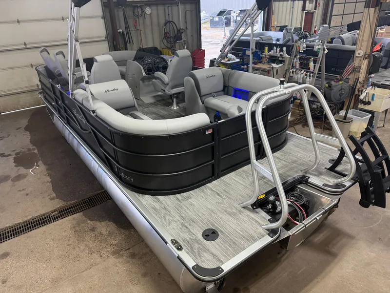 Slide: The Image of Bentley Pontoons Legacy 220 Navigator DL Quad Lounge 2026 - 45