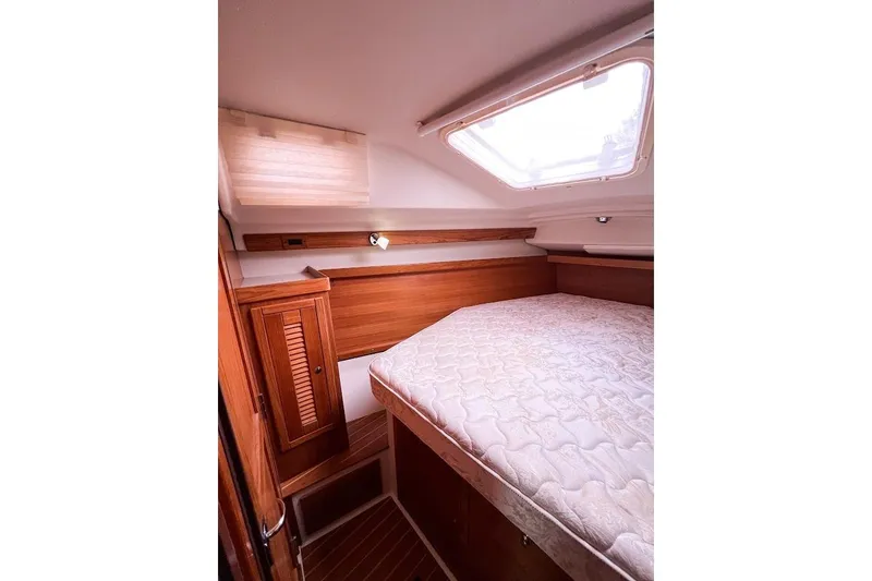 Slide: The Image of Master cabin forward port side view - 16