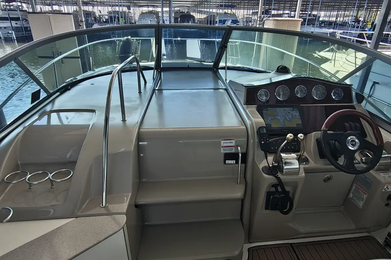 Slide: The Image of Sea Ray Sundancer 310 2007 - 18