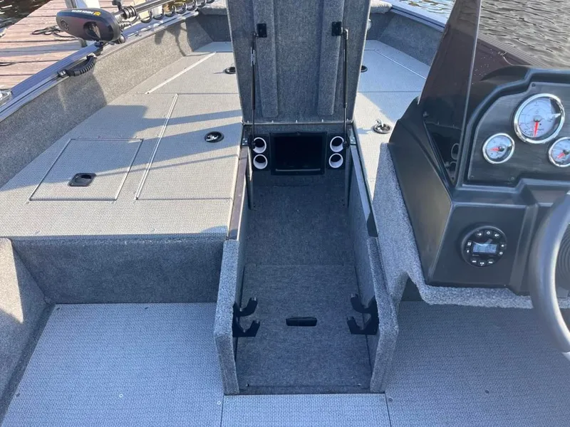 Slide: The Image of G3 AV17C 2024 - 20