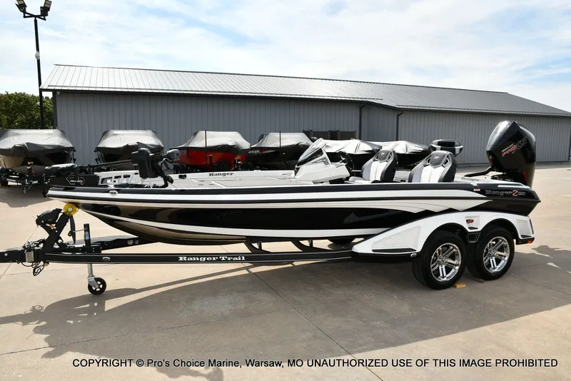 Slide: The Image of Ranger Z520R Traction Mat Interior 2026 - 27