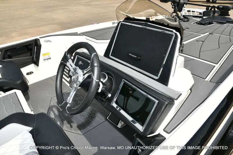 Slide: The Image of Ranger Z520R Traction Mat Interior 2026 - 38