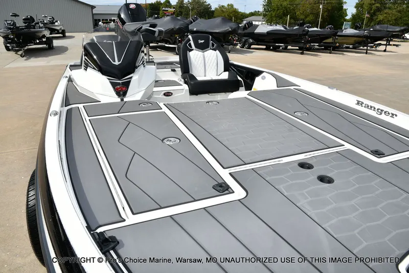 Slide: The Image of Ranger Z520R Traction Mat Interior 2026 - 4