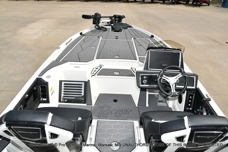 Slide: The Image of Ranger Z520R Traction Mat Interior 2026 - 41