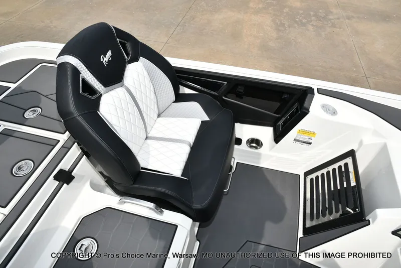 Slide: The Image of Ranger Z520R Traction Mat Interior 2026 - 46