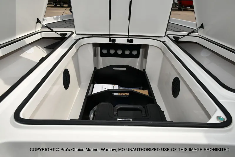 Slide: The Image of Ranger Z520R Traction Mat Interior 2026 - 57