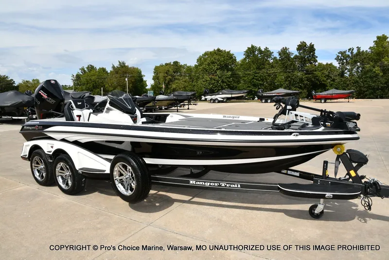 Slide: The Image of Ranger Z520R Traction Mat Interior 2026 - 75