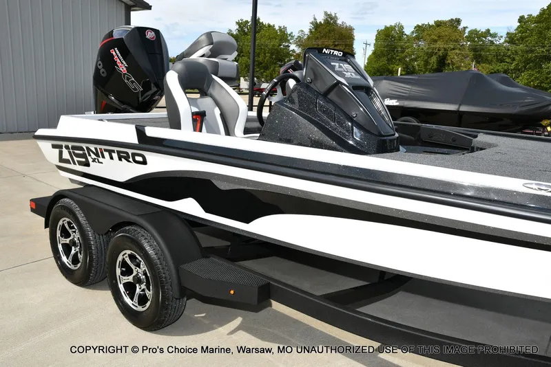 Slide: The Image of Nitro Z19 XL Pro 2026 - 4