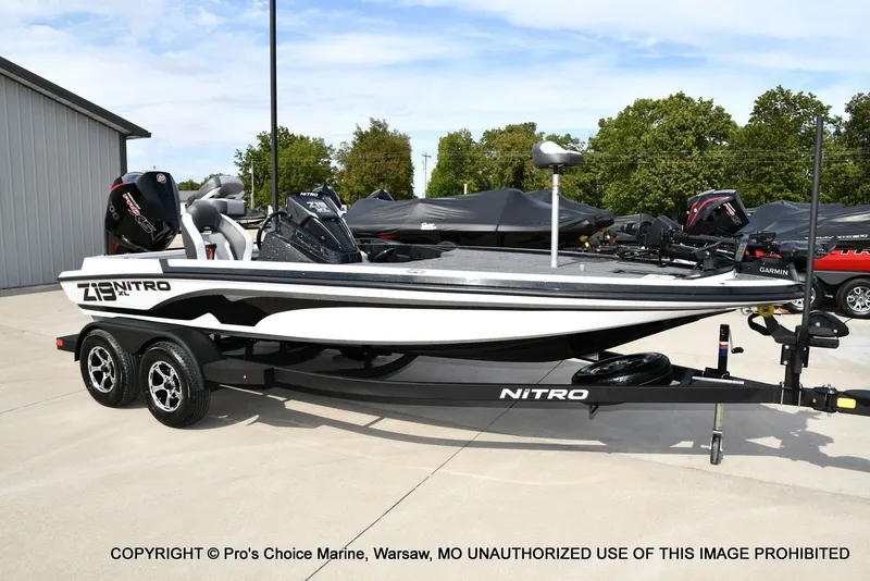 Slide: The Image of Nitro Z19 XL Pro 2026 - 75