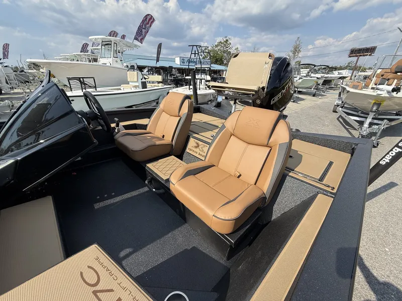 Slide: The Image of Xpress Hyper-Lift Crappie Series 2026 - 6