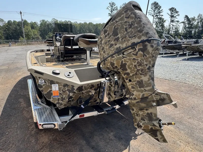 Slide: The Image of Excel Bay Pro 220 220 ELITE 2026 - 8