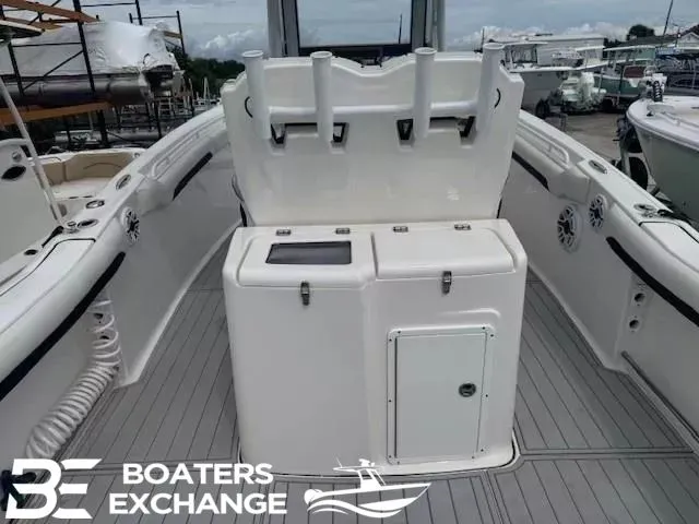 Slide: The Image of Tidewater 280 CC Adventure 2021 - 5