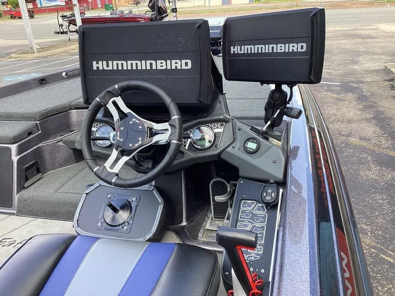 Slide: The Image of Skeeter FXR20 Select 2022 - 16