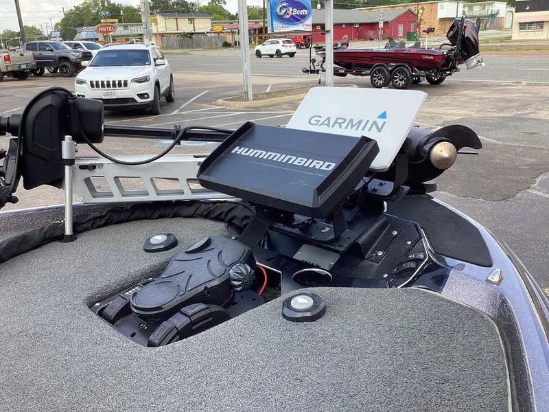 Slide: The Image of Skeeter FXR20 Select 2022 - 21