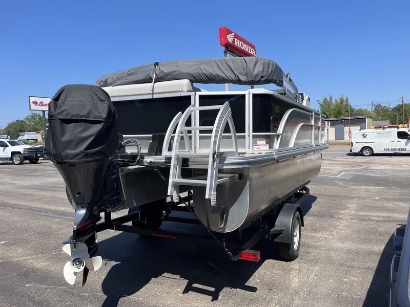 Slide: The Image of SunCatcher Select 20FC 2024 - 10