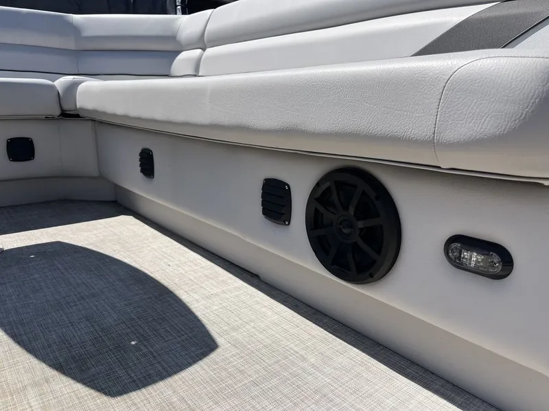 Slide: The Image of SunCatcher Select 20FC 2024 - 44