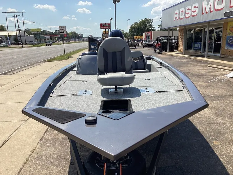 Slide: The Image of G3 Sportsman 1910 2025 - 25