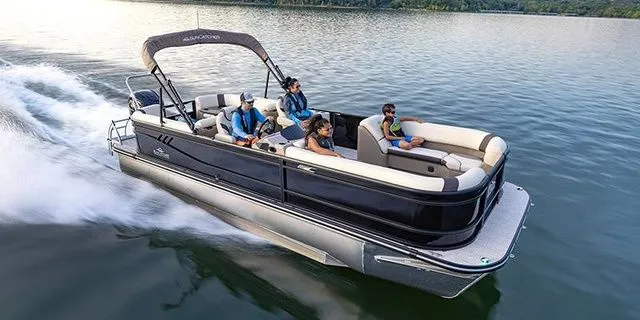 The Image of SunCatcher Select 324RC W/Yamaha 250 "SHO" No Trailer 2025 - 1