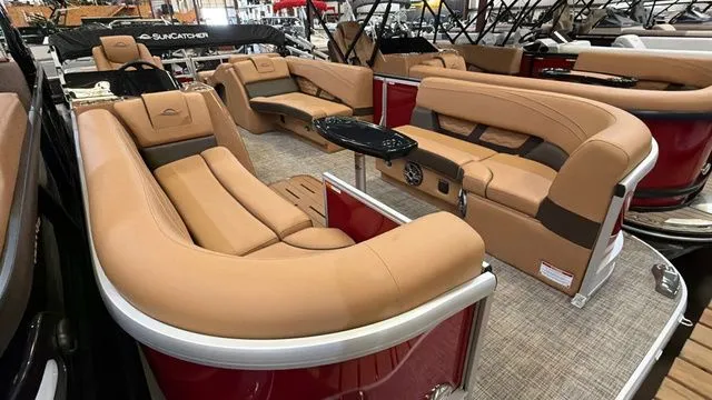 Slide: The Image of SunCatcher Fusion 324SS W/Yamaha 250 "SHO" No Trailer 2025 - 7