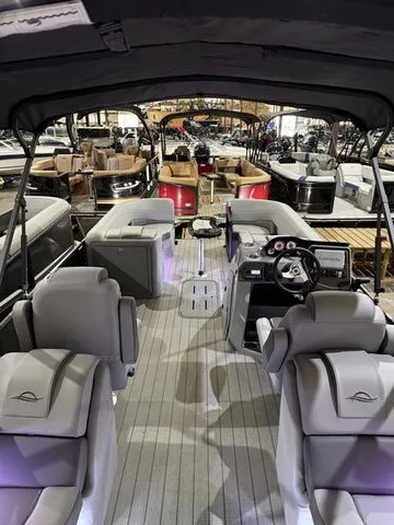 Slide: The Image of SunCatcher Fusion 322RC W/Yamaha 250 "SHO" No Trailer 2025 - 12