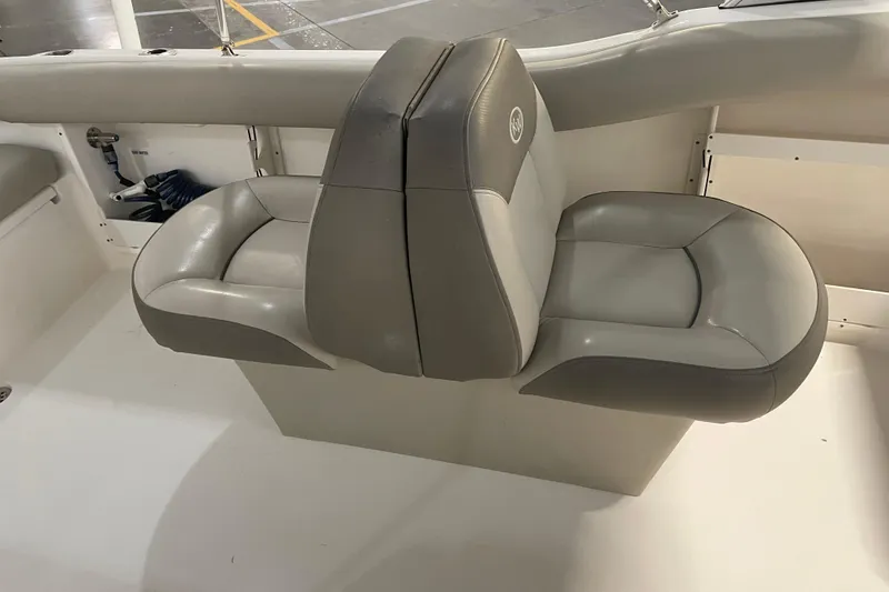 Slide: The Image of 2021 Key West 239 DFS boat with dual gray cushioned seats. - 27