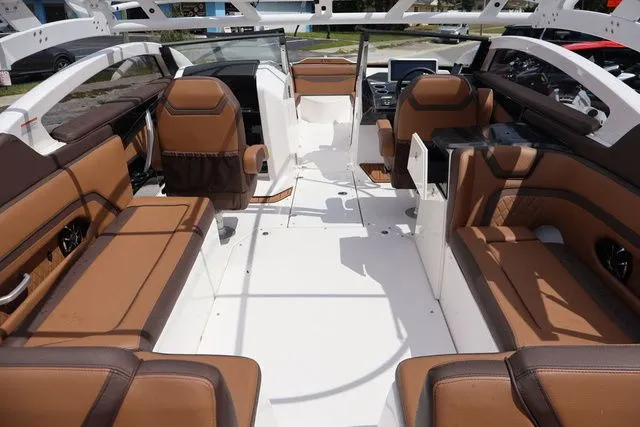 Slide: The Image of Yamaha 275SE-POWDER BLUE-ALUMINUM 2025 - 12