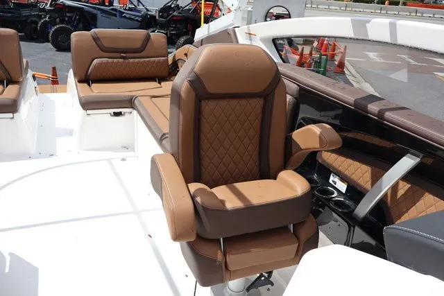 Slide: The Image of Yamaha 275SE-POWDER BLUE-ALUMINUM 2025 - 17