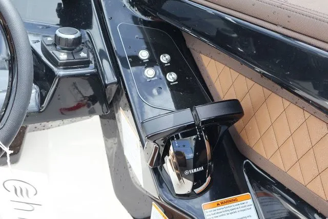 Slide: The Image of Yamaha 275SE-POWDER BLUE-ALUMINUM 2025 - 21