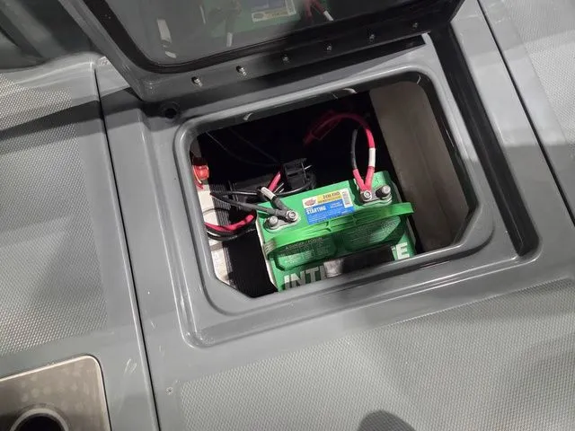 Slide: The Image of Lund 189 Tyee GL Sport 2026 - 8