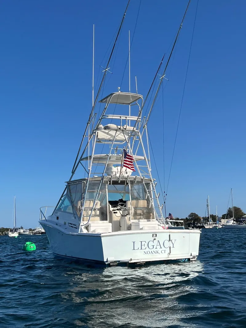 Slide: The Image of Cabo 31 Express 2000 - 10