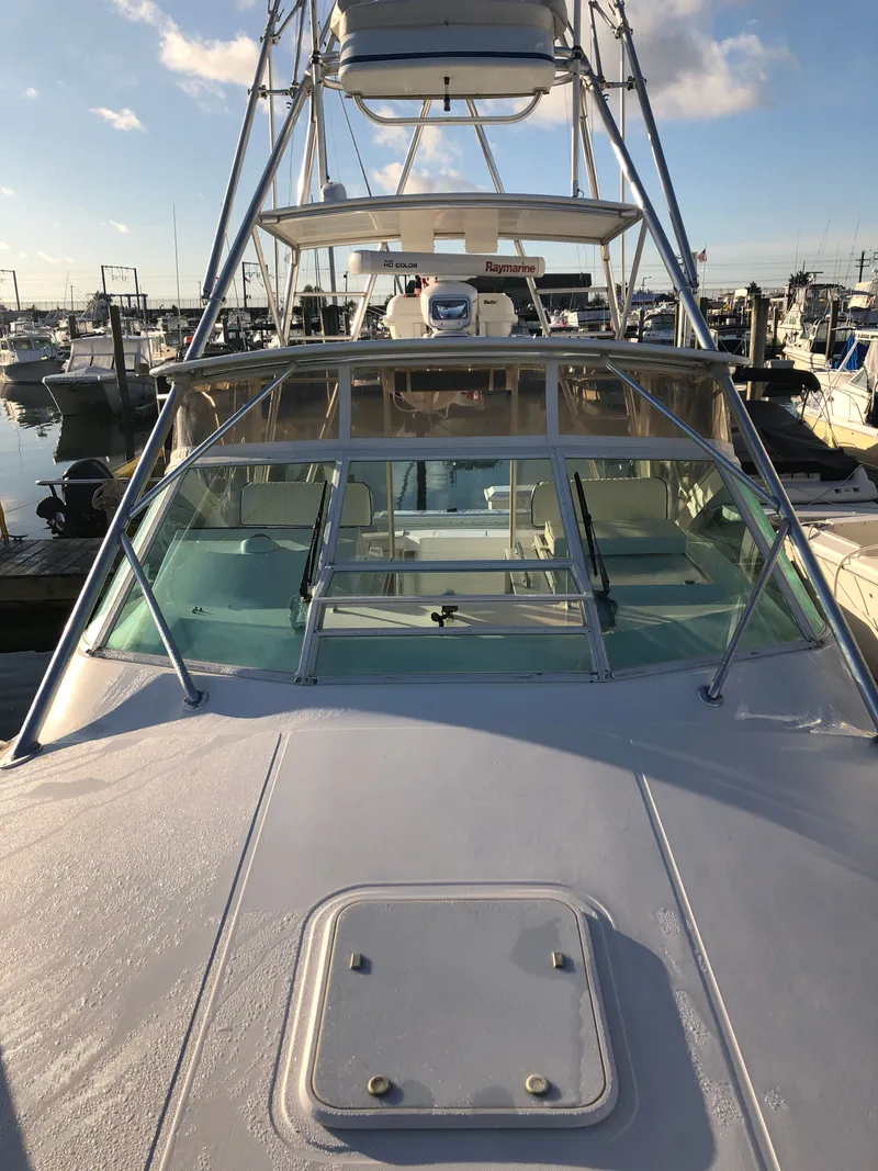 Slide: The Image of Cabo 31 Express 2000 - 20