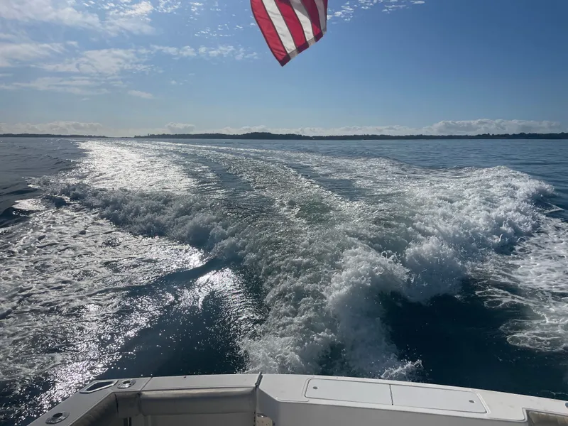 Slide: The Image of Cabo 31 Express 2000 - 7