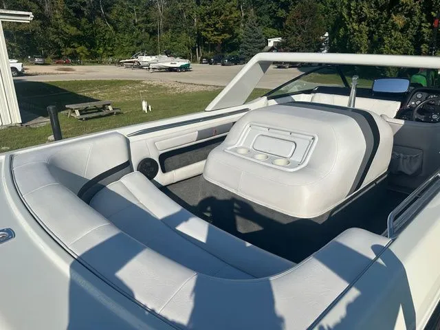 Slide: The Image of MasterCraft ProStar 1991 - 10