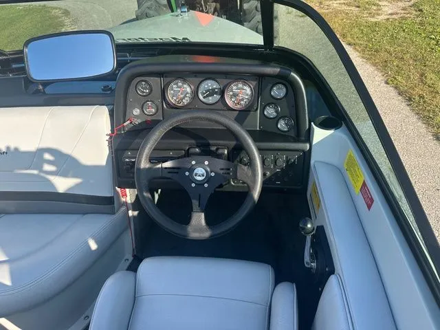 Slide: The Image of MasterCraft ProStar 1991 - 16