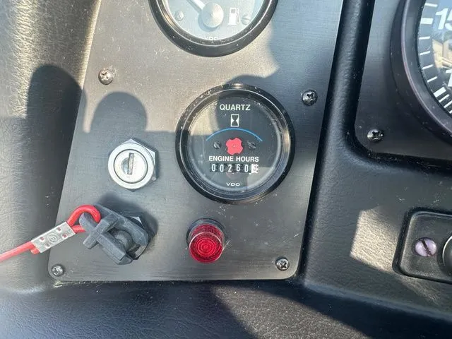 Slide: The Image of MasterCraft ProStar 1991 - 18