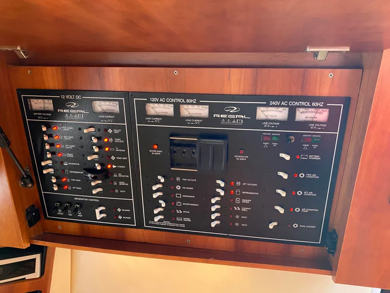 Slide: The Image of Regal 42 Sport Coupe 2011 - 48