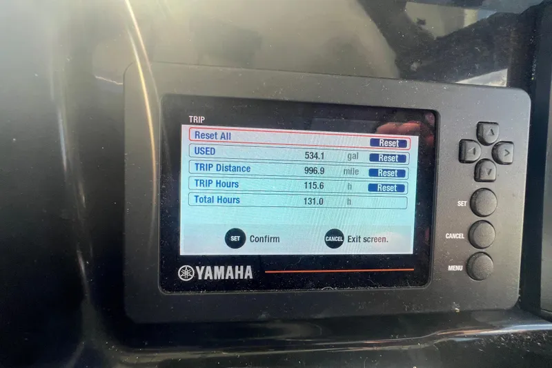 Slide: The Image of Yamaha display showing trip data: 534.1 gallons used, 996.9 miles, 115.6 trip hours. - 15