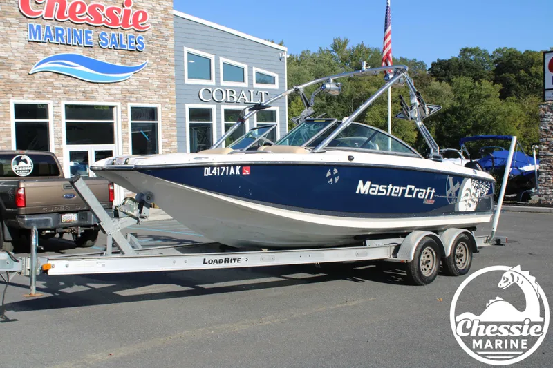 The Image of MasterCraft X-25 2010 - 1