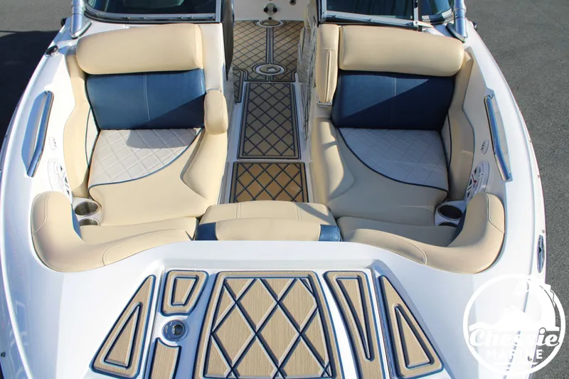 Slide: The Image of MasterCraft X-25 2010 - 10