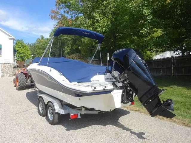 Slide: The Image of Sea Ray SPX 210 Outboard 2022 - 23