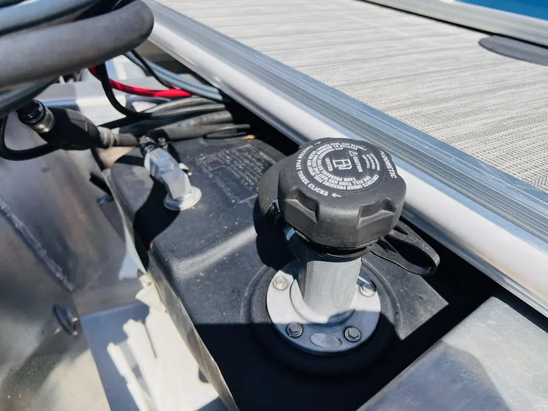 Slide: The Image of Sylvan Mirage Cruise 8520 Cruise 2022 - 12