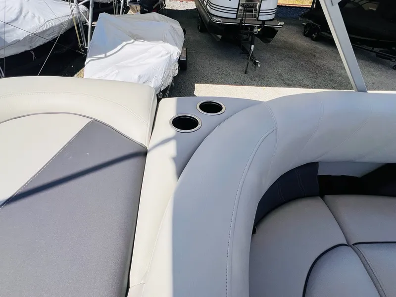 Slide: The Image of Sylvan Mirage Cruise 8520 Cruise 2022 - 17