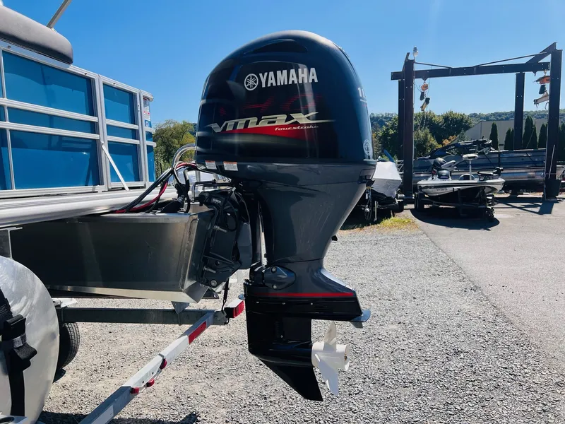 Slide: The Image of Sylvan Mirage Cruise 8520 Cruise 2022 - 21