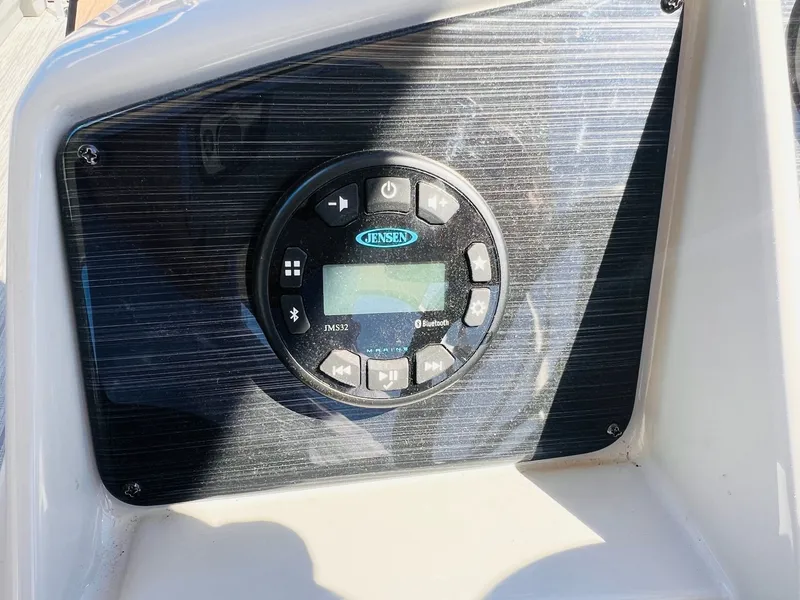 Slide: The Image of Sylvan Mirage Cruise 8520 Cruise 2022 - 23